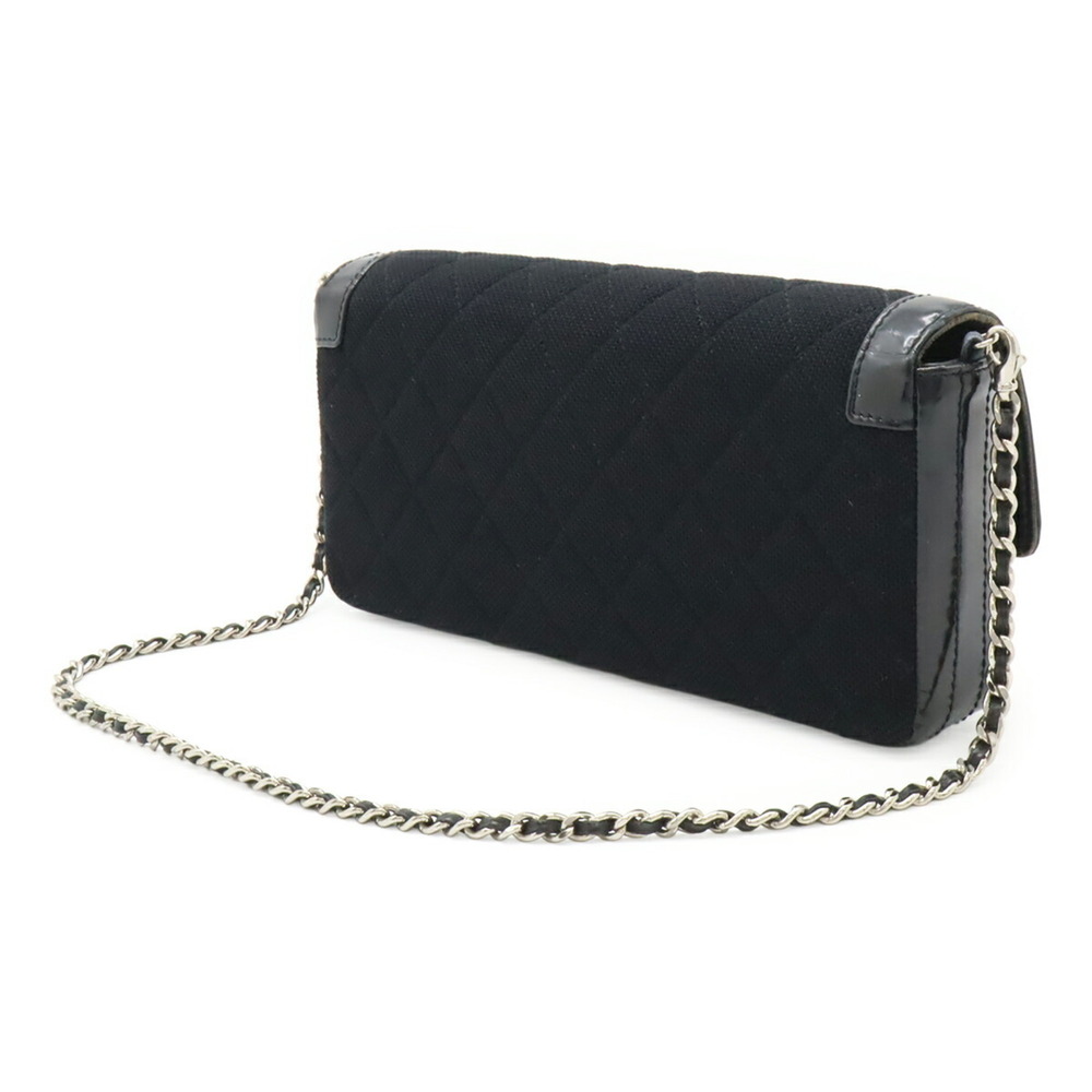 CHANEL Black Leather Shoulder Bag - Picture 3 of 9